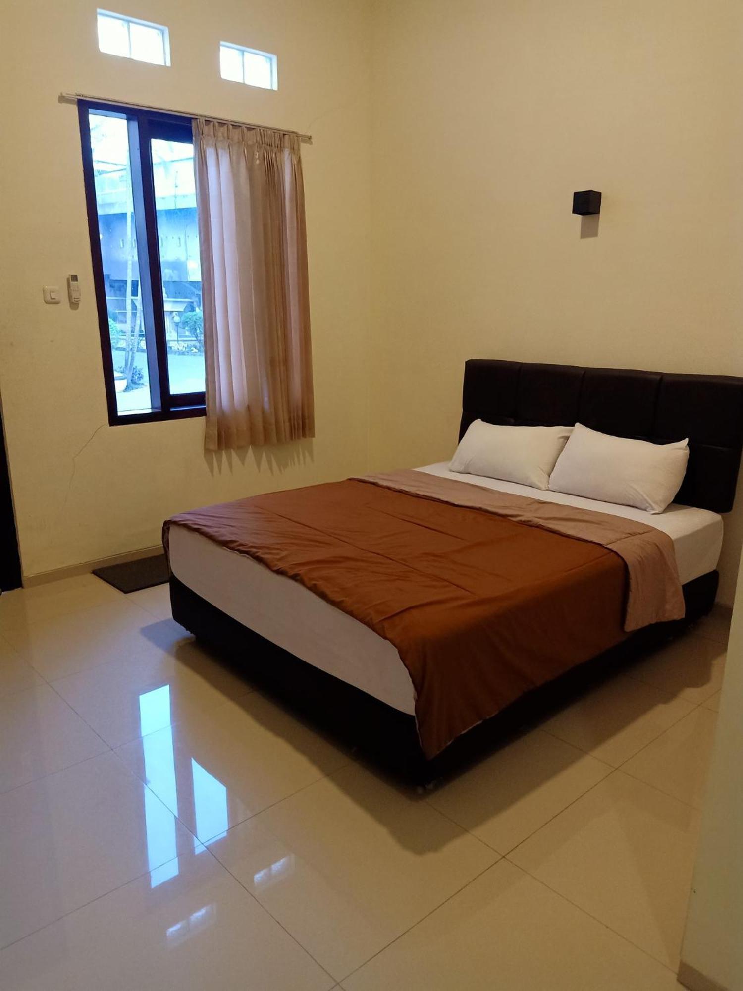 Hotel Niagara Lawang Ngoại thất bức ảnh