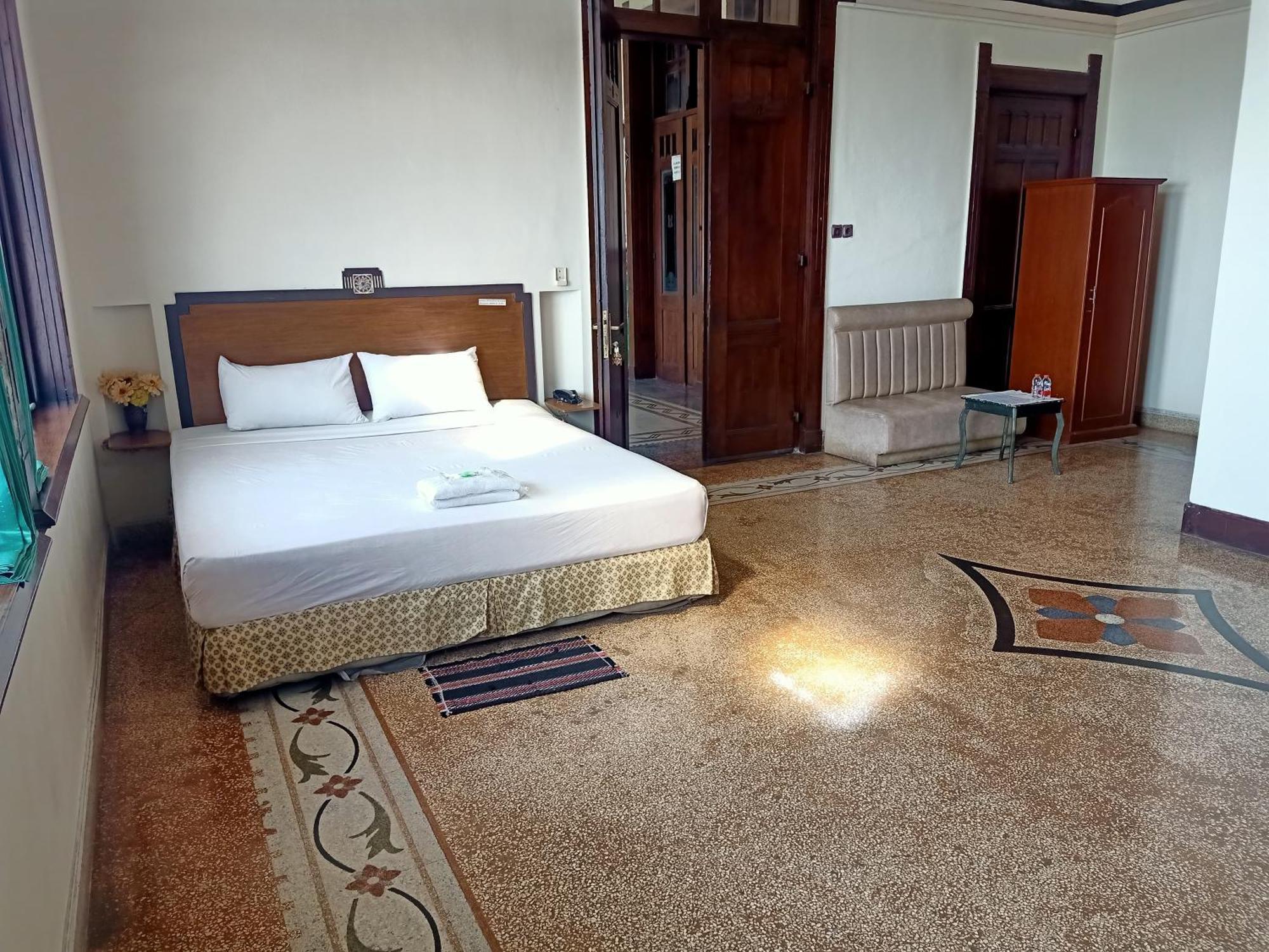 Hotel Niagara Lawang Ngoại thất bức ảnh